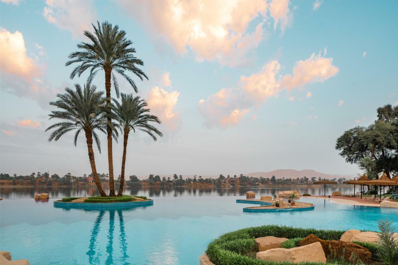 Jolie Ville Hotel & Spa Kings Island Luxor Eksteriør billede The pool at the Royal Palm Resort and Spa